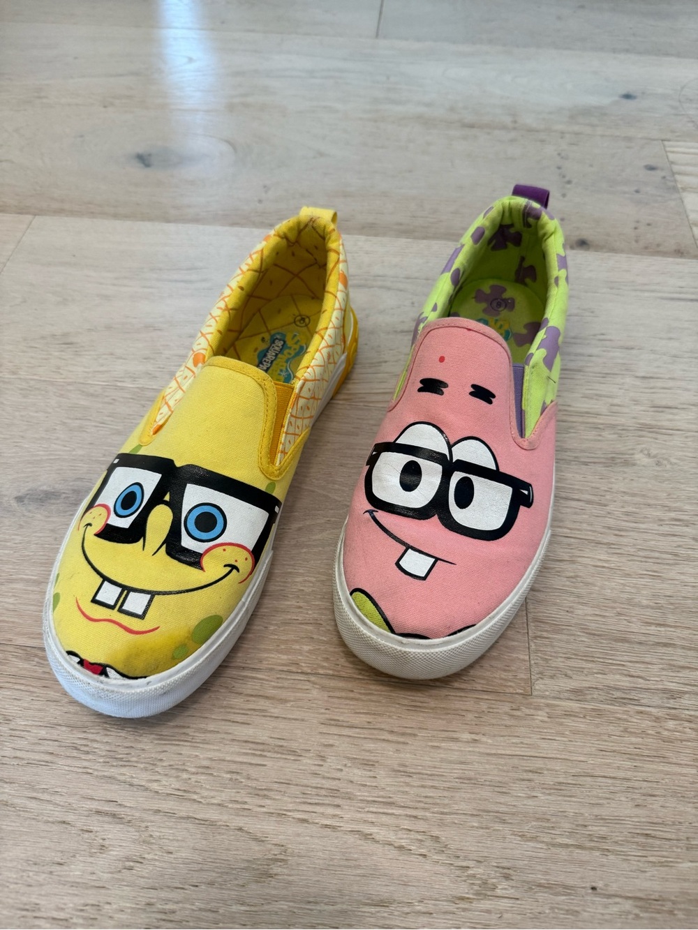 SpongeBob SquarePants and Patrick Cartoon Slip-On Sneakers Size 8 Men 9.5 Women